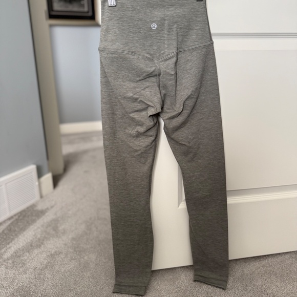 Lululemon align leggings 25” heathered grey sage - Picture 4 of 5
